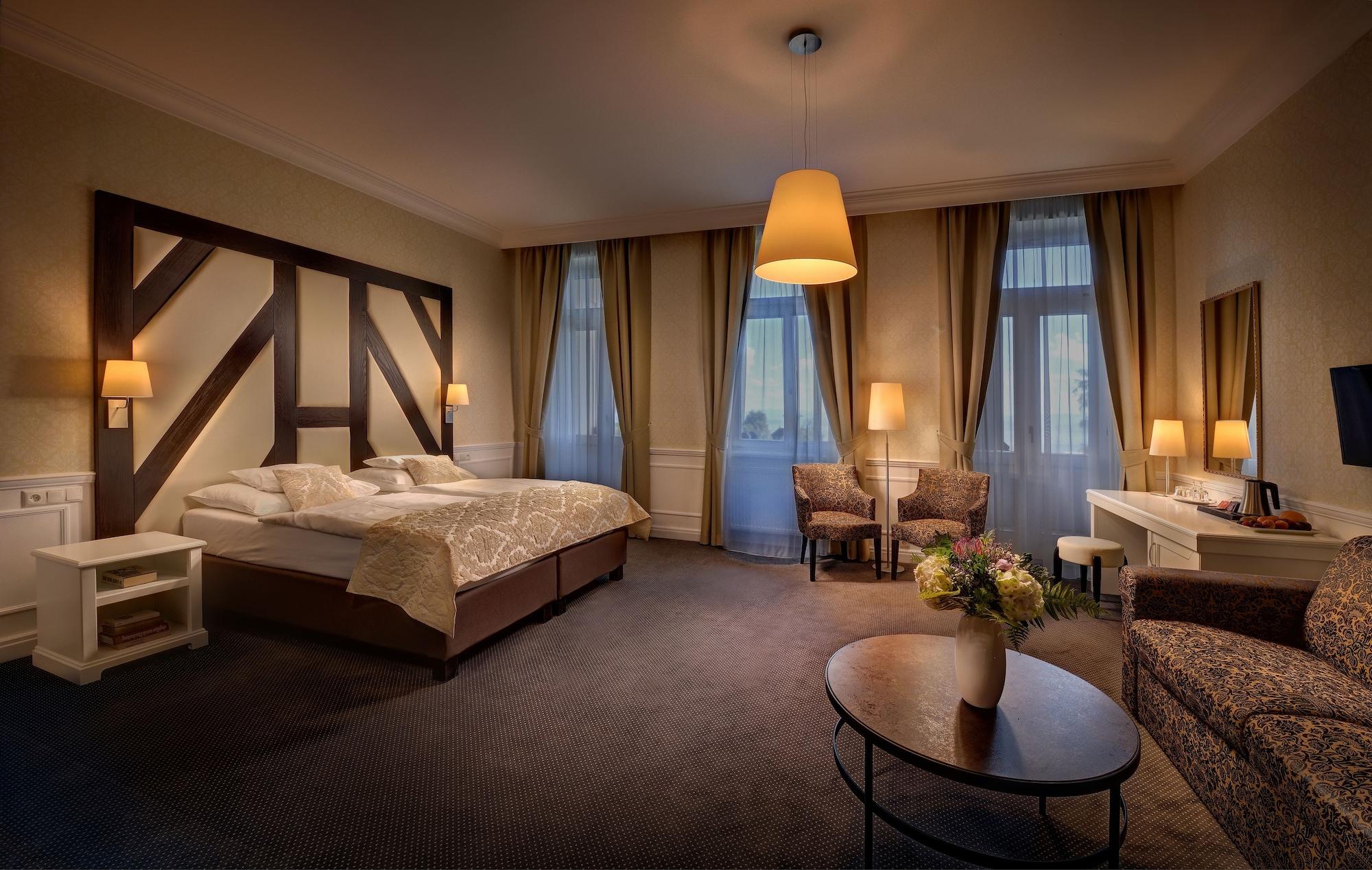 Grand Hotel Stary Smokovec Vysoke Tatry Ngoại thất bức ảnh