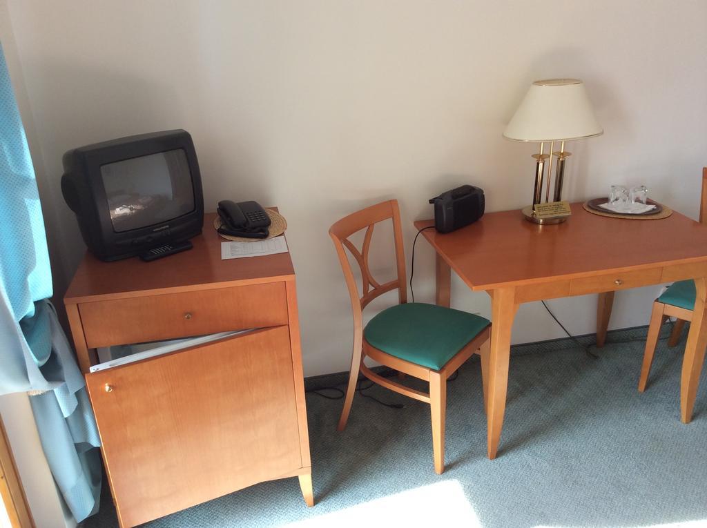 Grand Hotel Stary Smokovec Vysoke Tatry Phòng bức ảnh